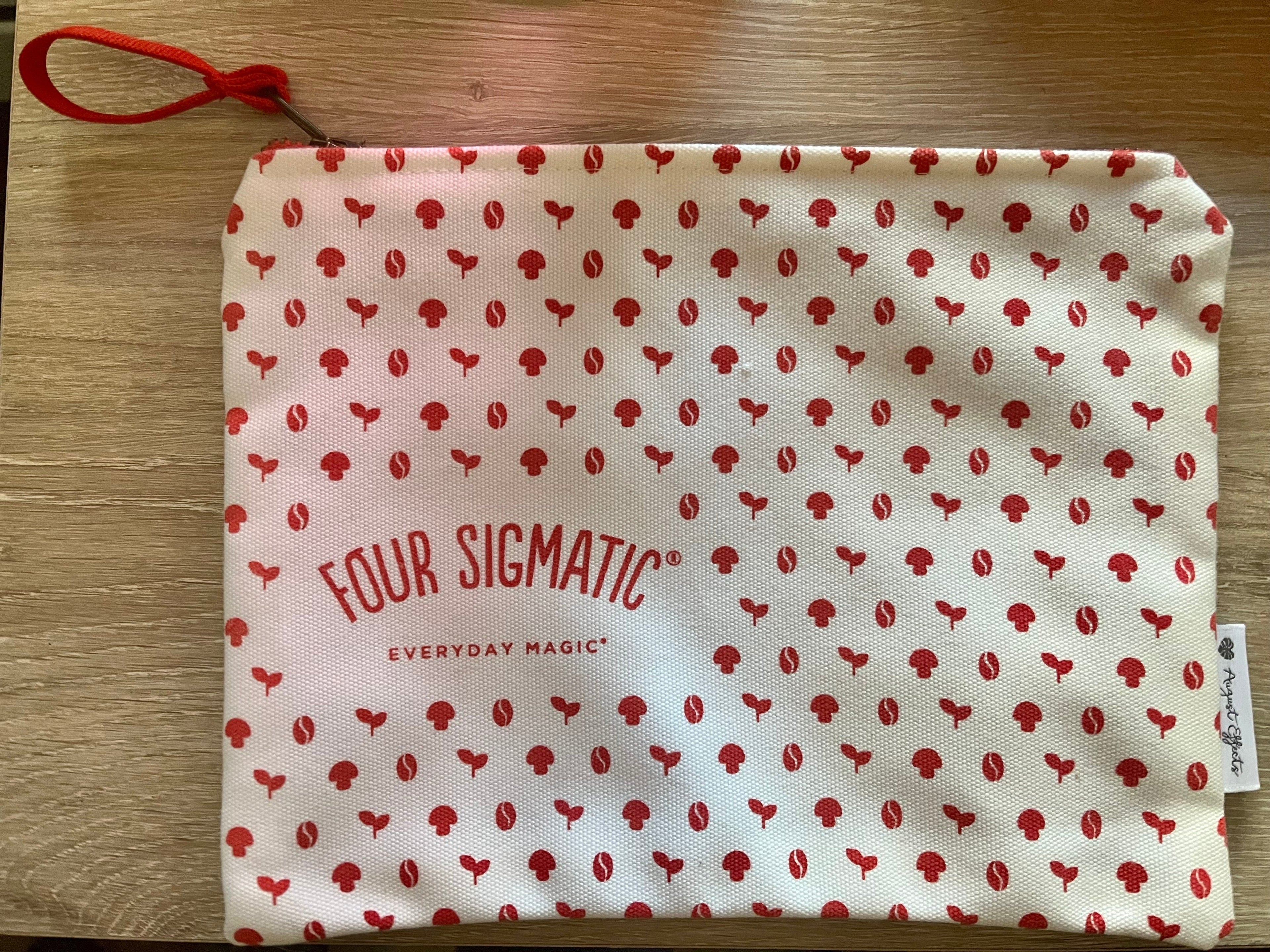 Mushroom Cosmetic Bag - Daily Wellness